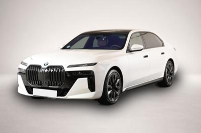 BMW 740