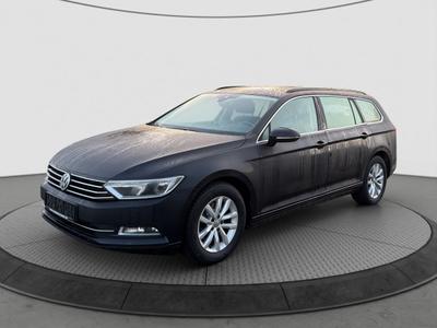 VW Passat Variant