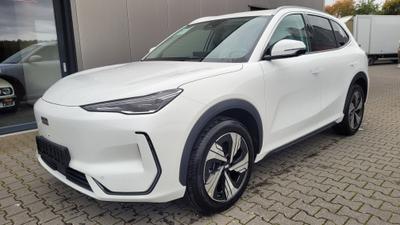 Geely E5