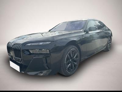 BMW 740