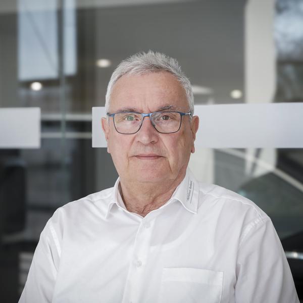 Wolfram Schulze