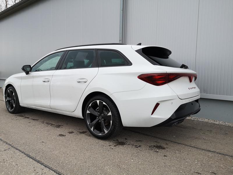 CUPRA Leon