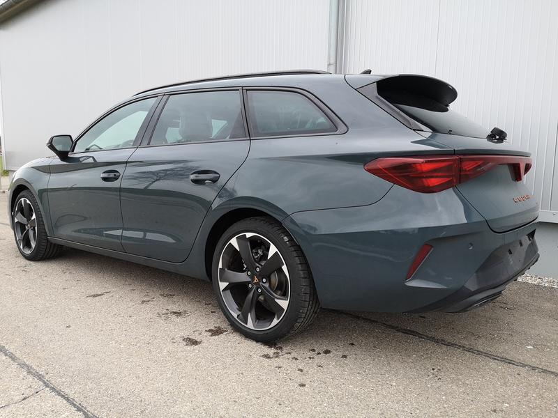CUPRA Leon