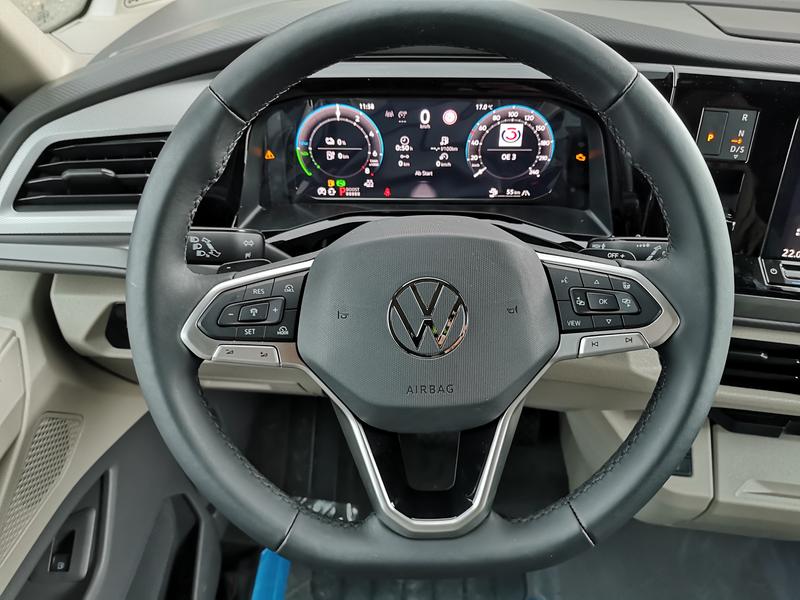 VW T7 California