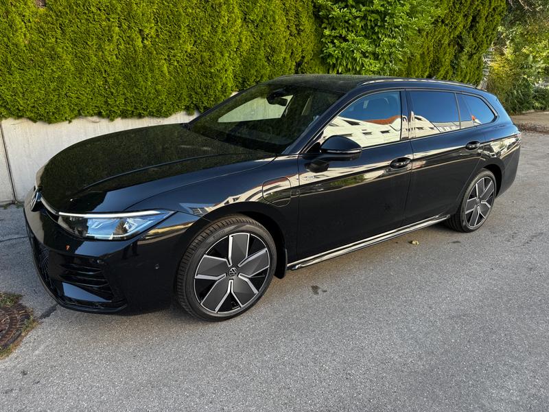 VW Passat Variant