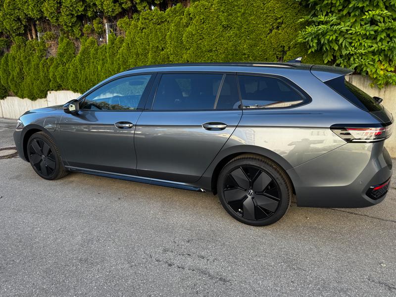 VW Passat Variant