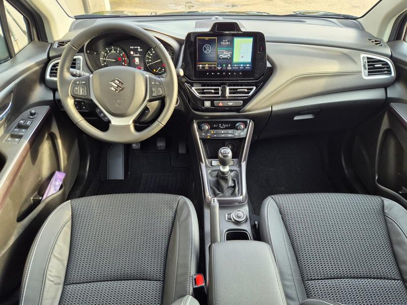 Suzuki S-Cross