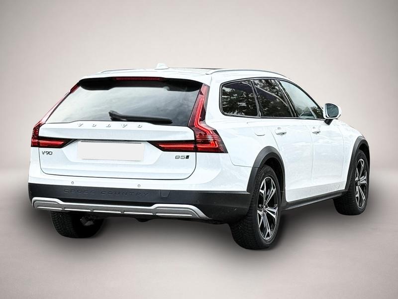 Volvo V90 Cross Country