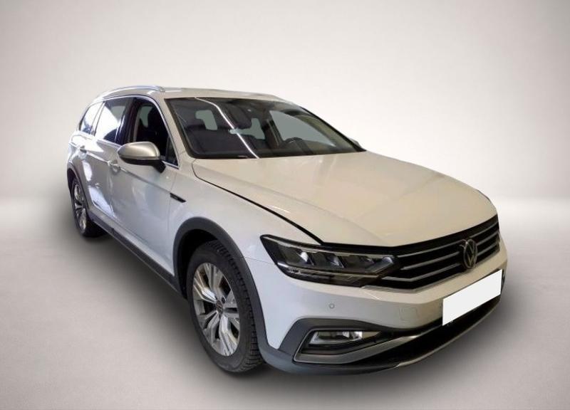 VW Passat Variant