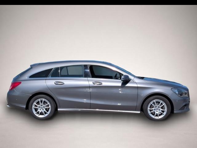 Mercedes-Benz CLA 200 Shooting Brake