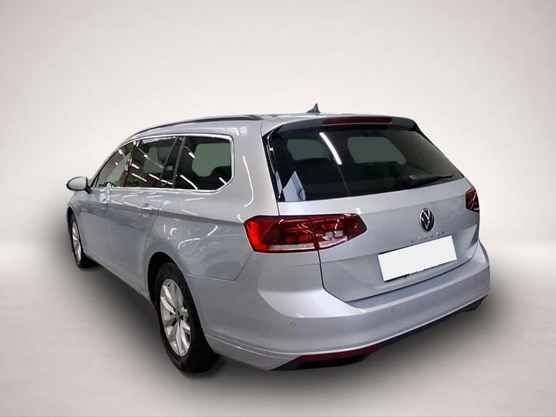 VW Passat Variant