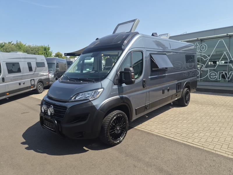 Globecar Summit 640