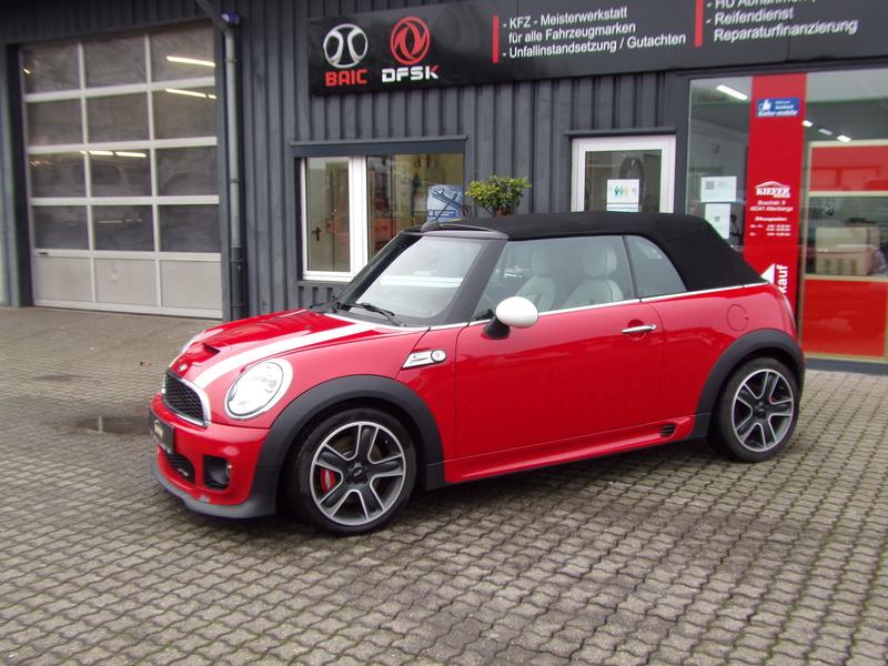 Mini John Cooper Works Cabrio