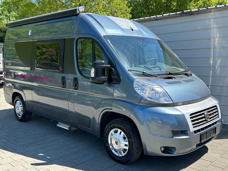 Adria Twin