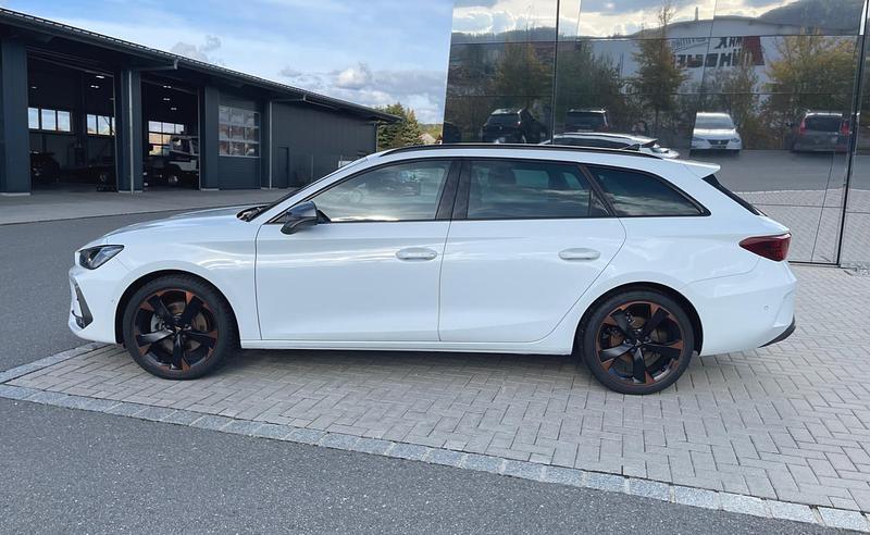 CUPRA Leon