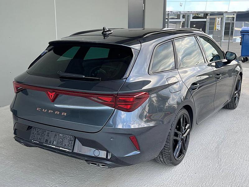 CUPRA Leon