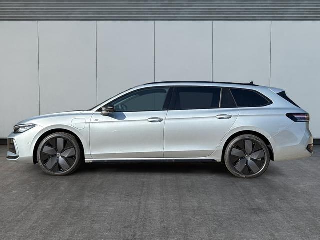 VW Passat Variant