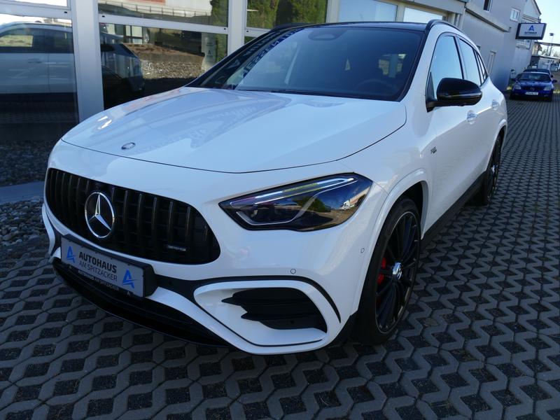 Mercedes-Benz GLA 45 AMG