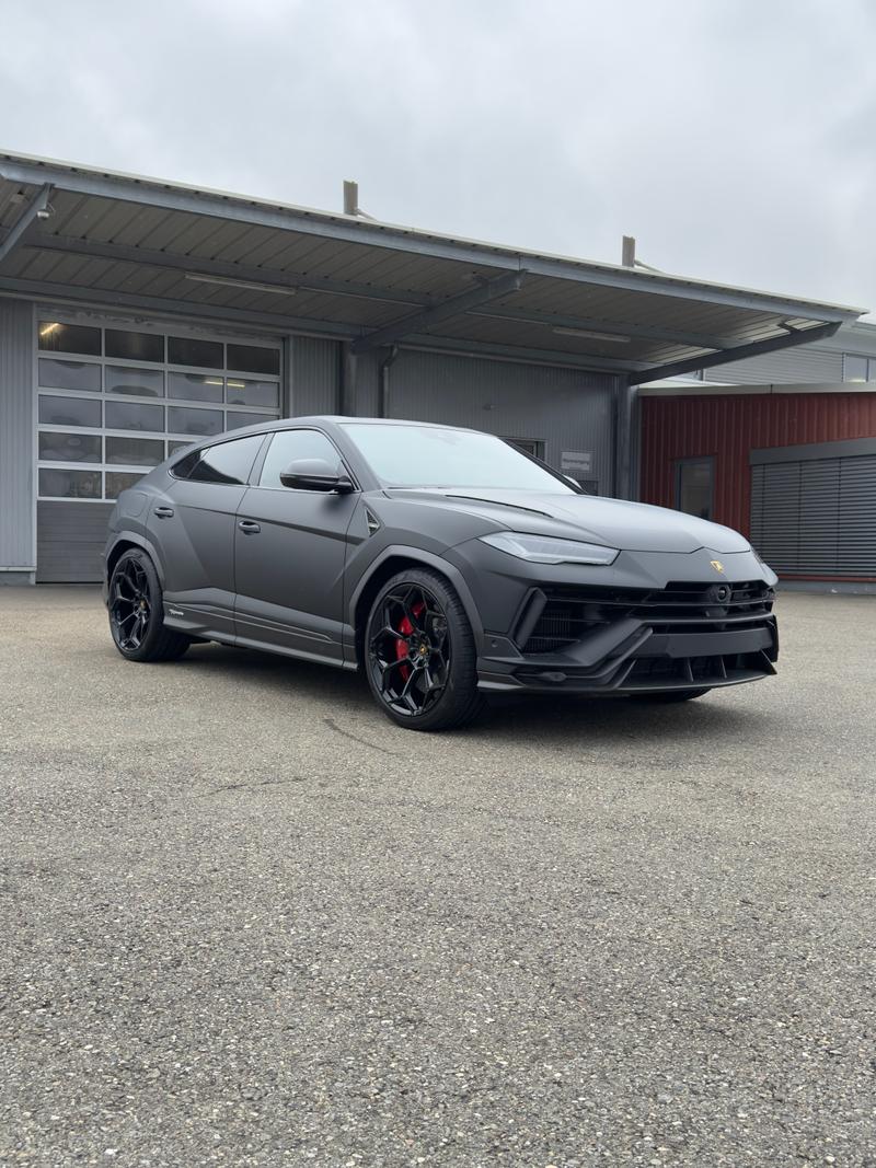 Lamborghini Urus Performante