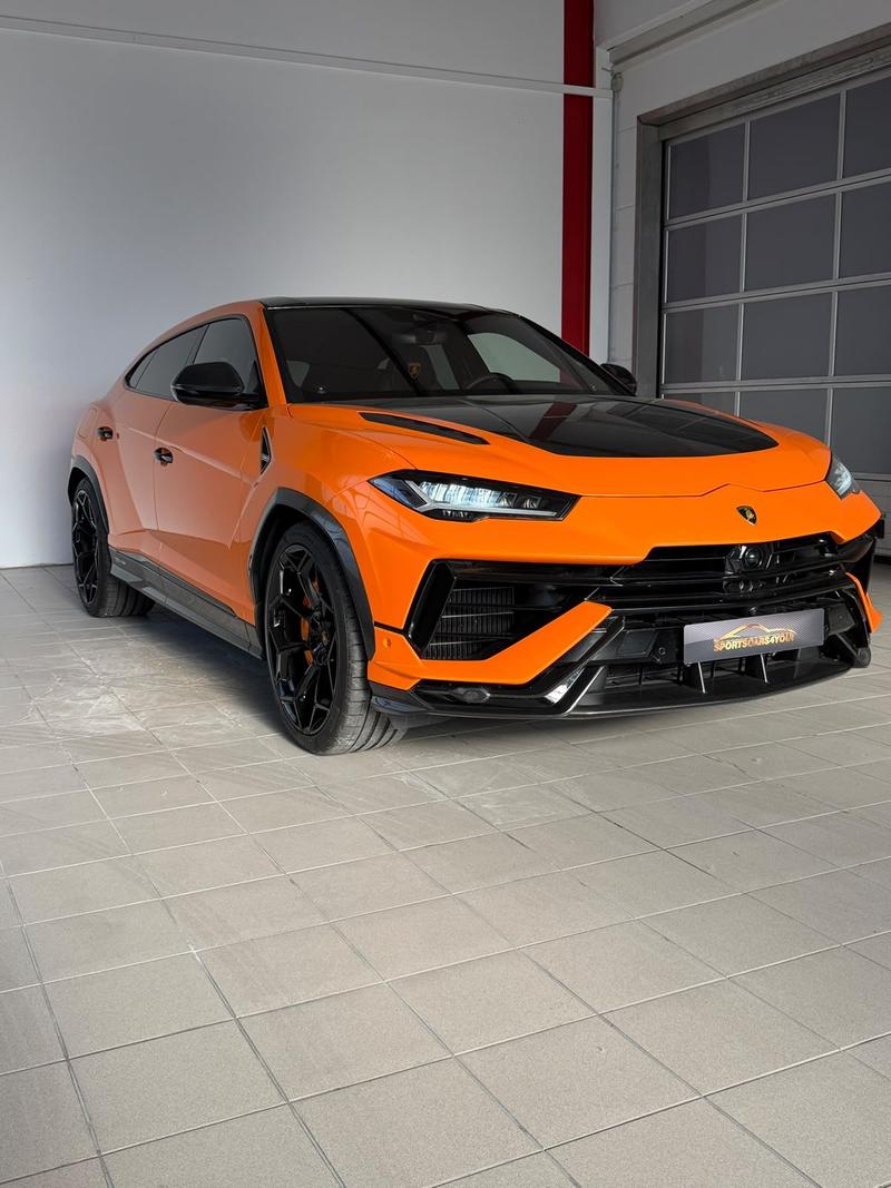 Lamborghini Urus Performante