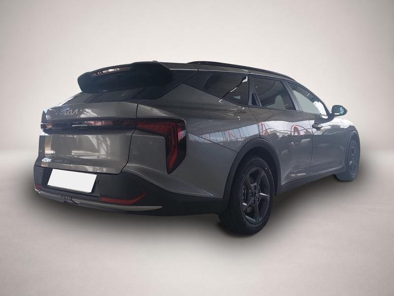 Kia K4
