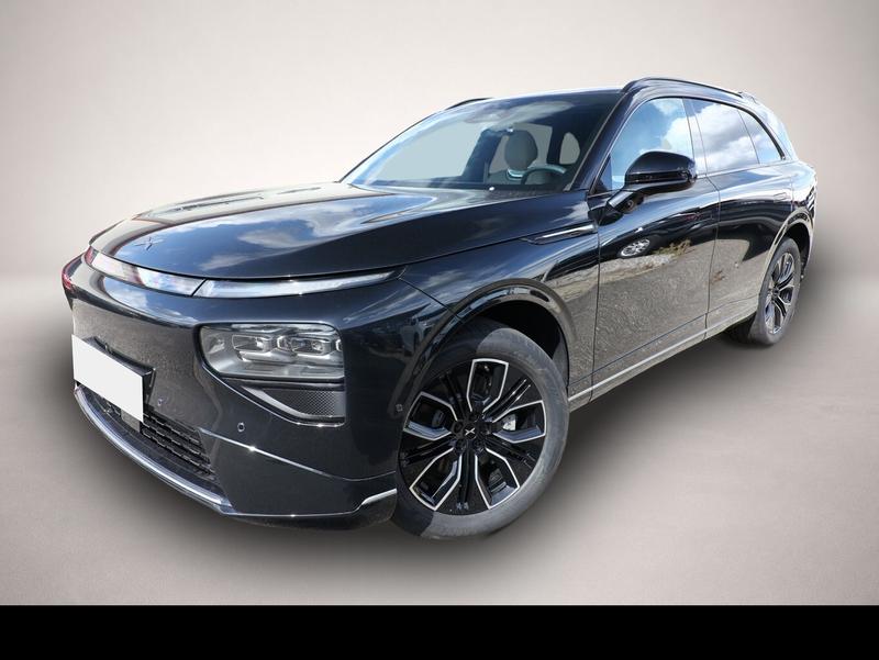 XPENG G9