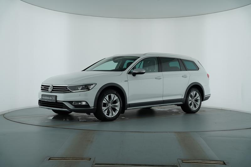 VW Passat Variant