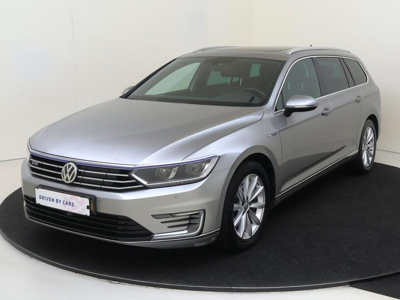 VW Passat Variant