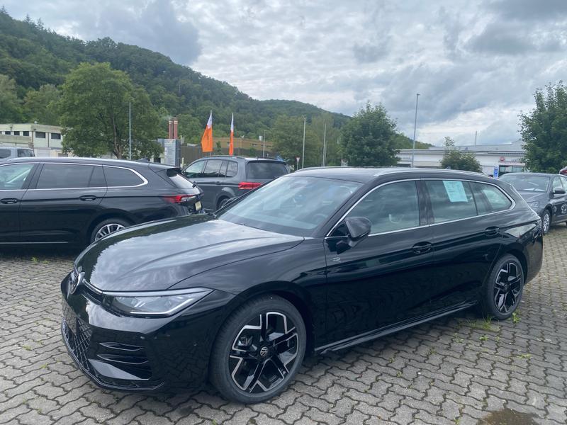 VW Passat Variant
