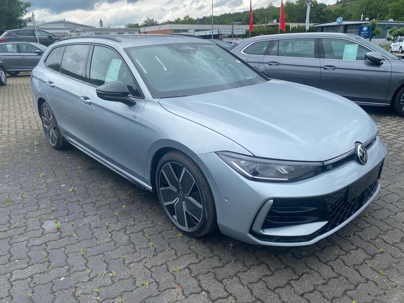 VW Passat Variant