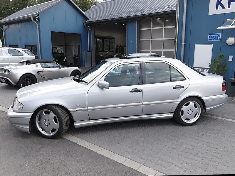 Mercedes-Benz C 43 AMG