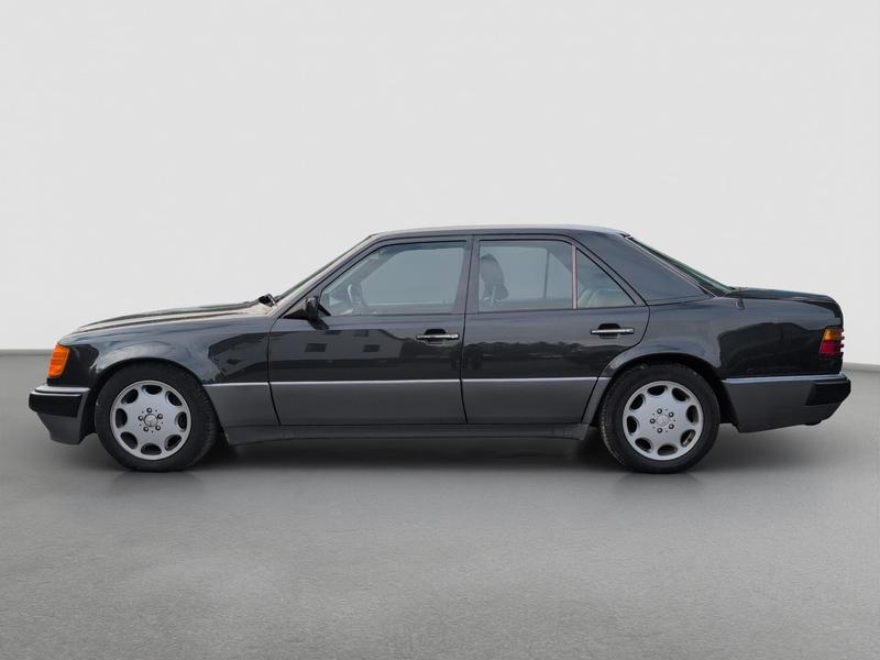 Mercedes-Benz 500