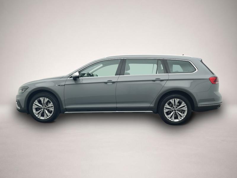 VW Passat Variant
