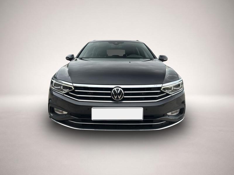 VW Passat Variant