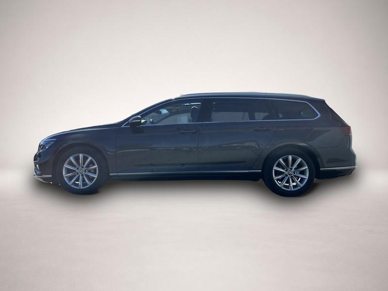 VW Passat Variant