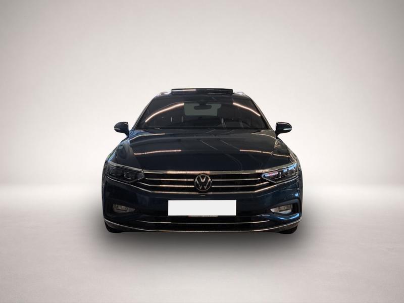 VW Passat Variant