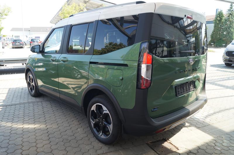 Ford E-Tourneo Courier