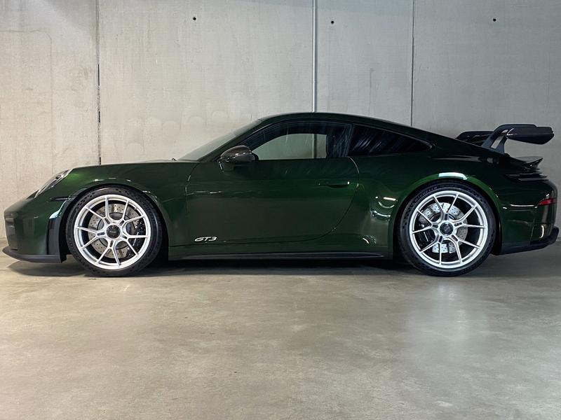 Porsche 992