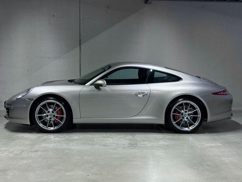Porsche 991
