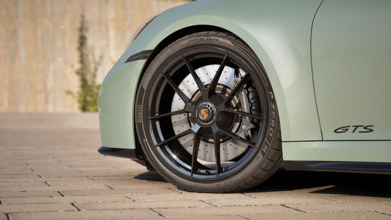 Porsche 992