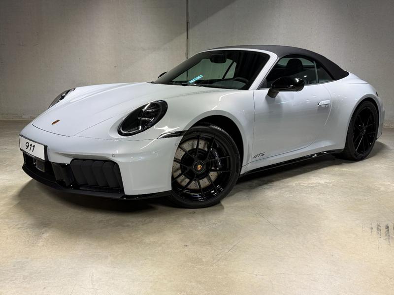 Porsche 992