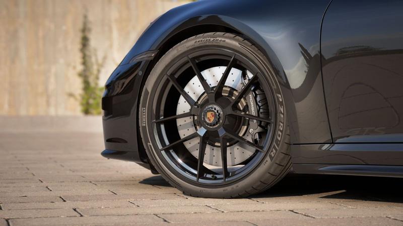 Porsche 992