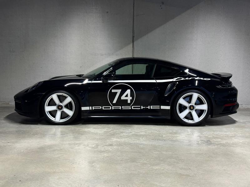 Porsche 992
