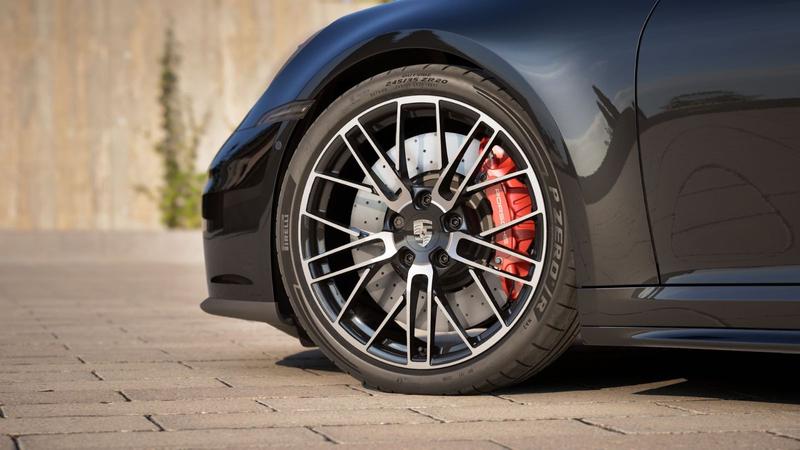 Porsche 992