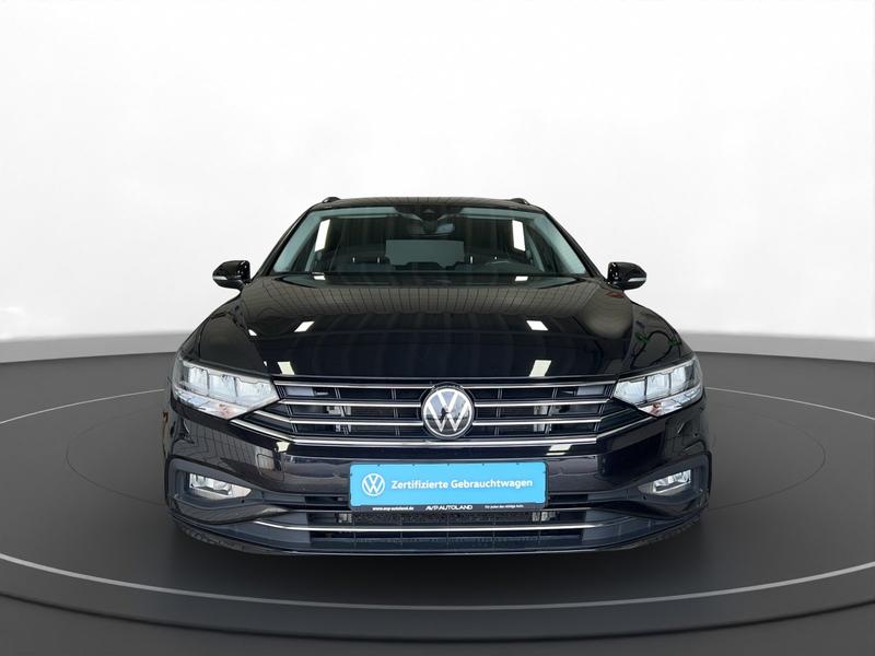 VW Passat Variant