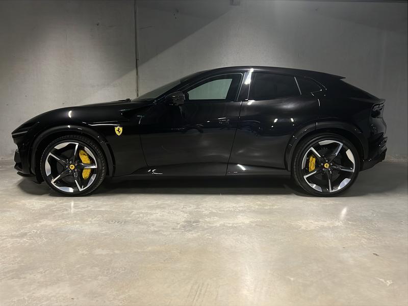 Ferrari Purosangue