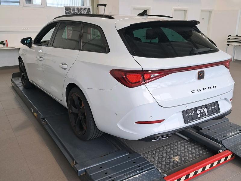 CUPRA Leon