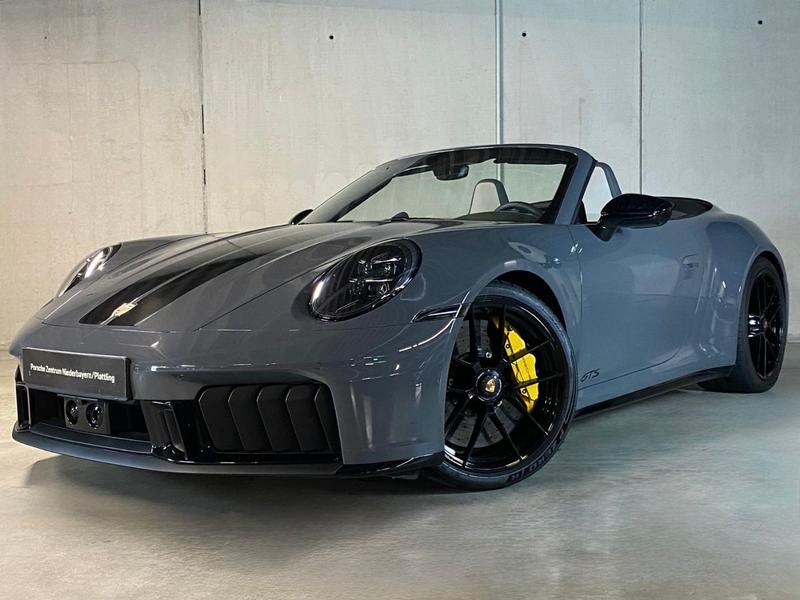 Porsche 992