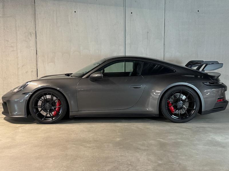 Porsche 992