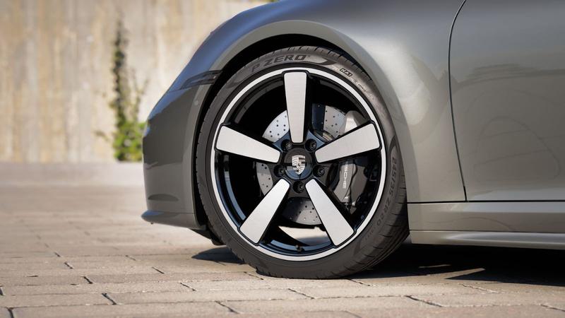 Porsche 992